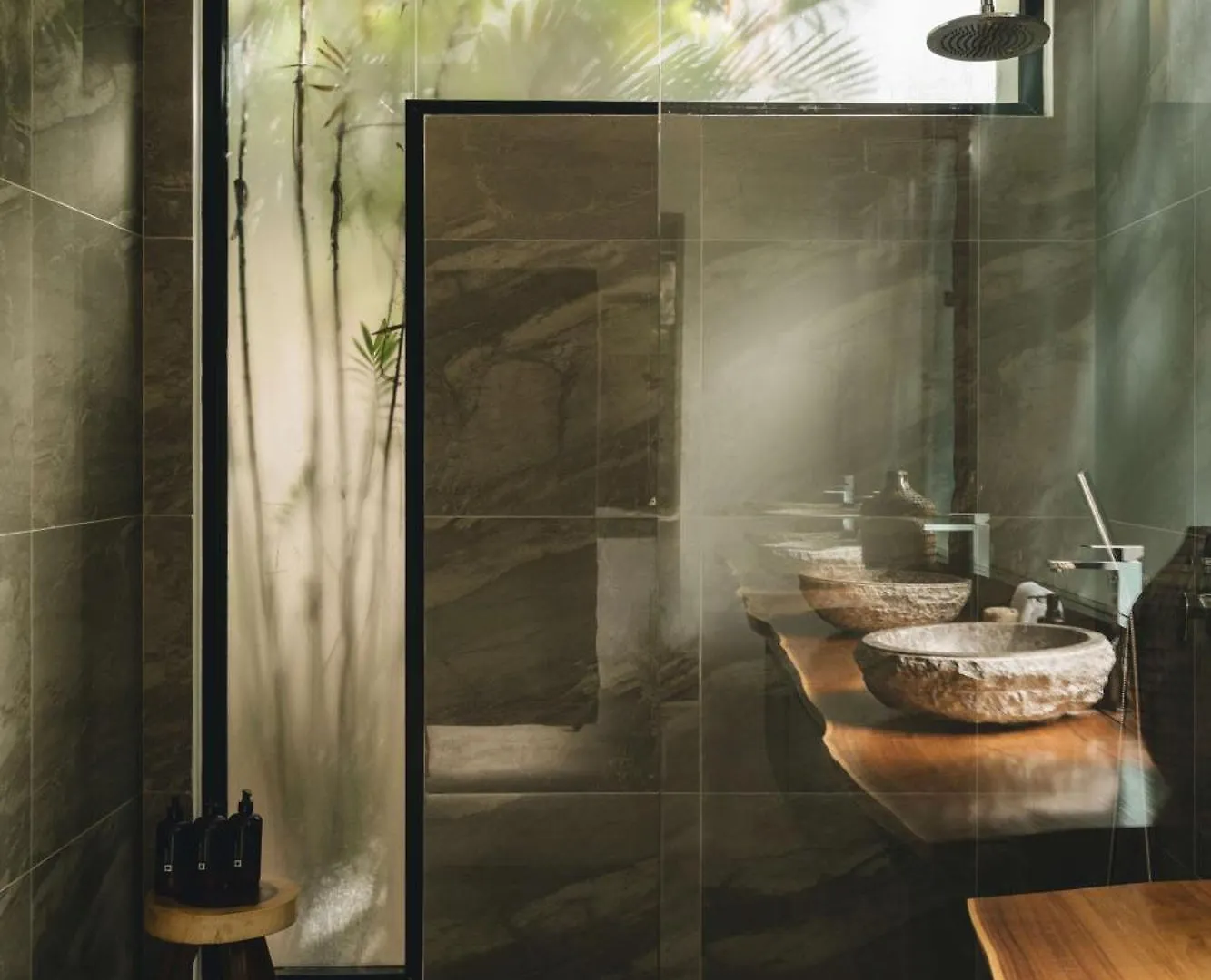 Elegant Villa Stay Gated Place Full Concierge